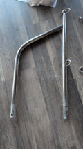 Beneteua stanchion with support leg