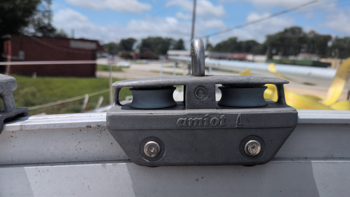 amiot 32 mm wide 40 in long traveler