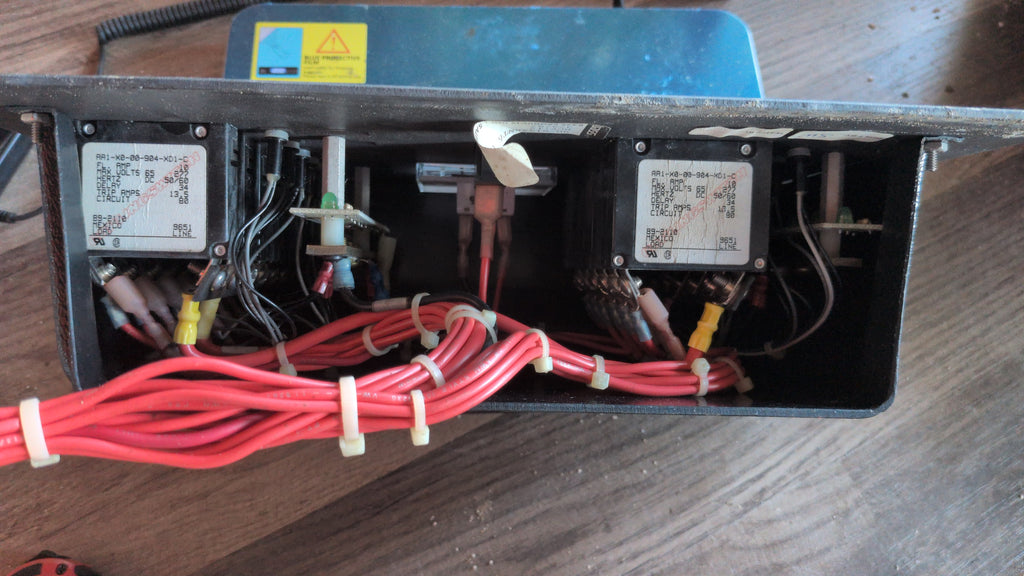 Beneteau electrical panel
