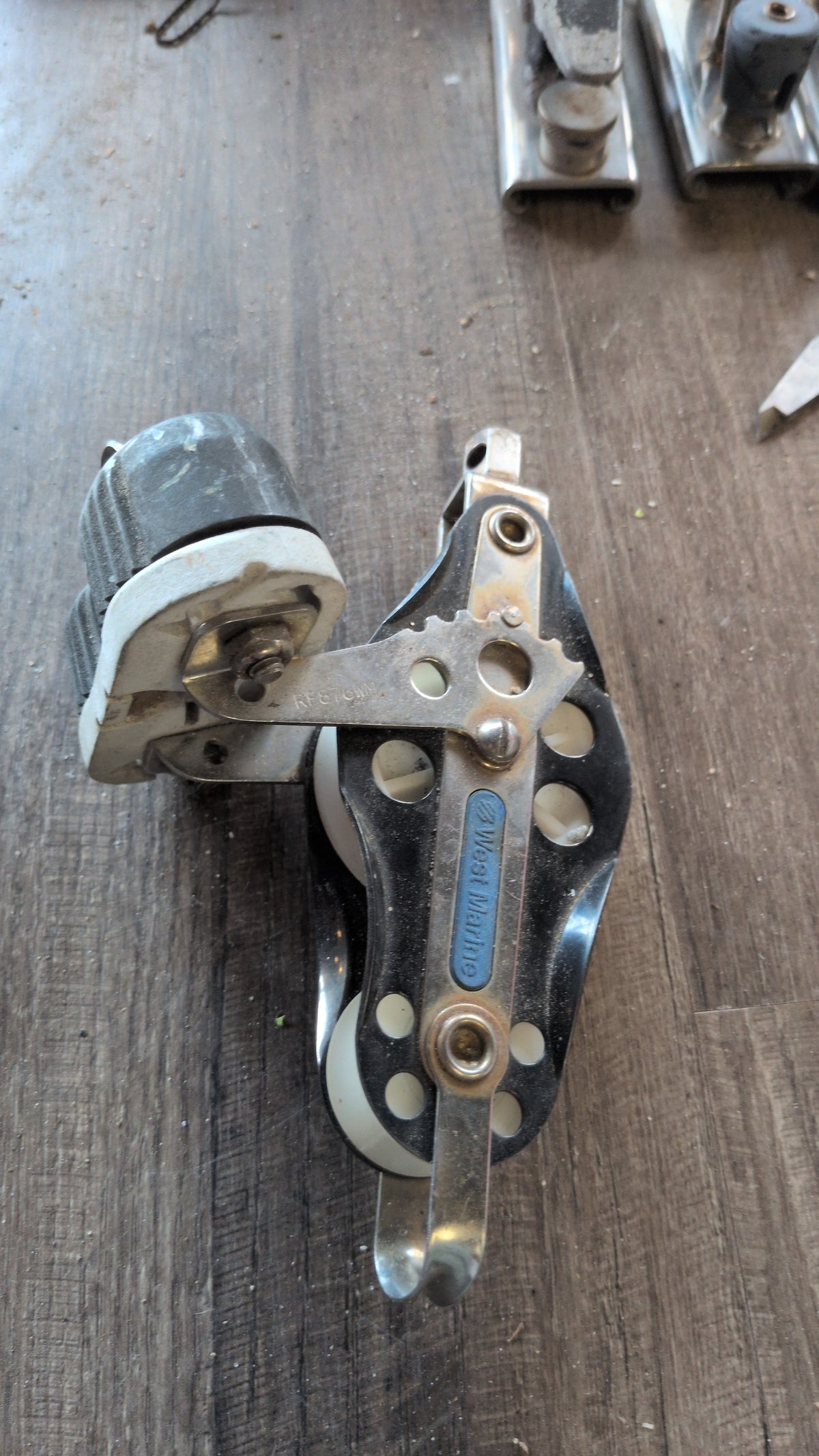 West Marine Ronstan fiddle block
