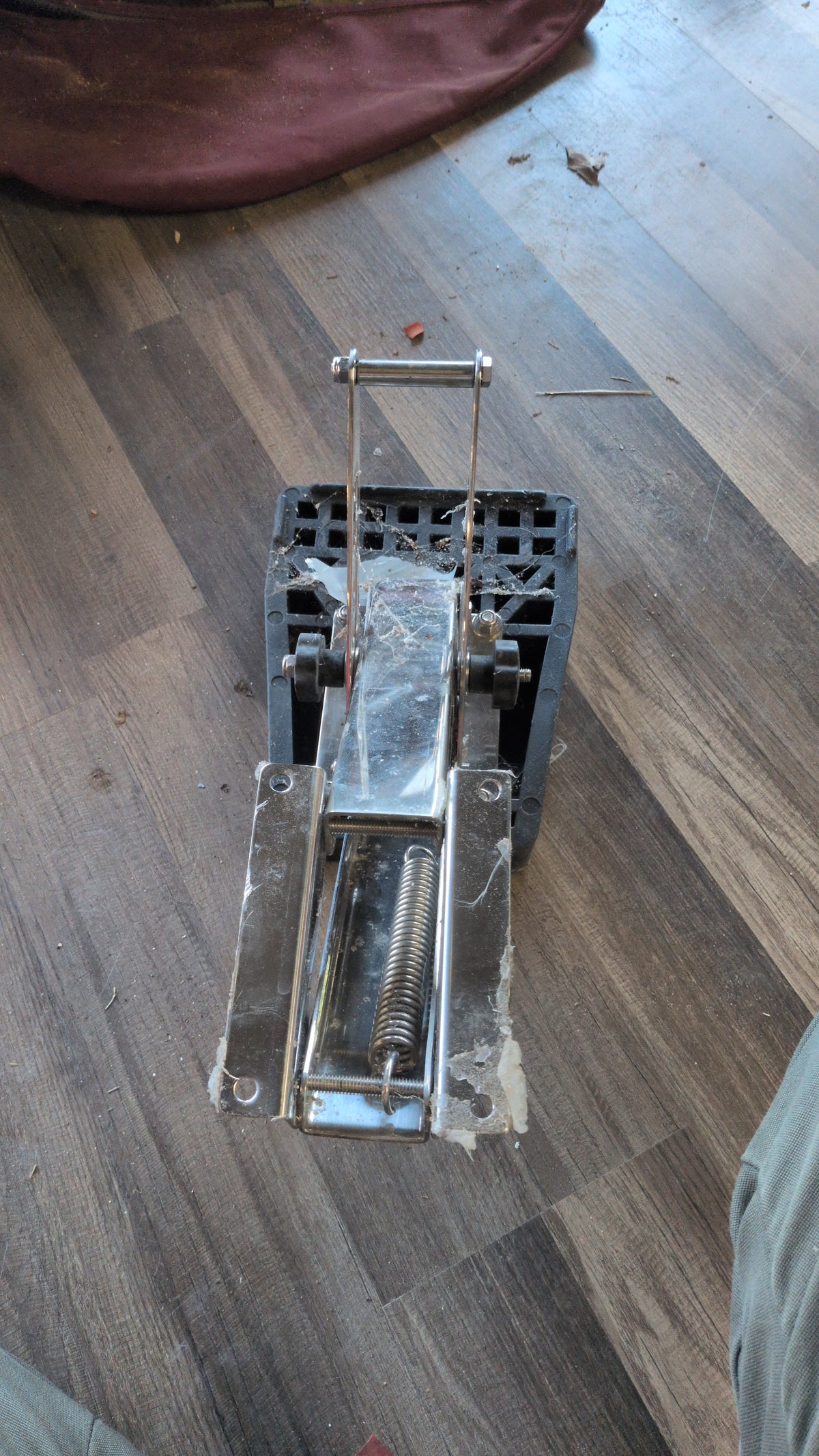 KICKER MOTOR BRACKET